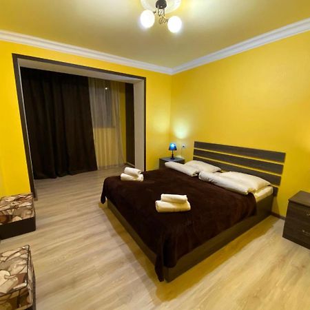 Centralhome Ереван Екстериор снимка